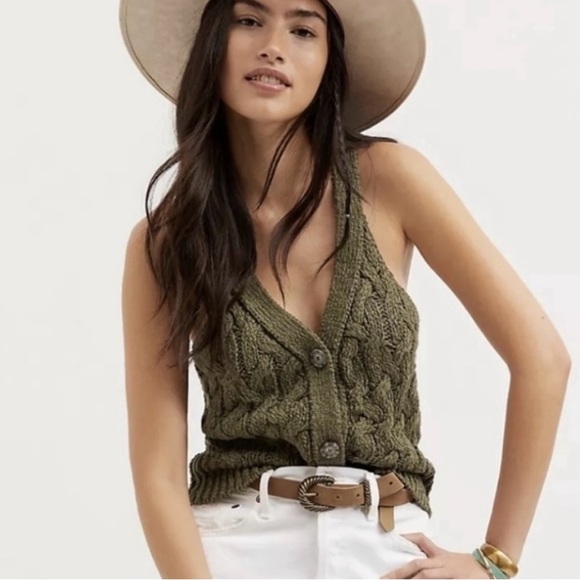 Pilcro Anthropologie Cable Knit Vest in Olive Green - Picture 1 of 4